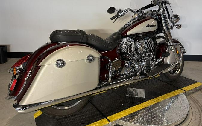 2025 Indian Motorcycle® SPRINGFIELD, MROON MTLC/SLVR QRTZ MTLC, 49S