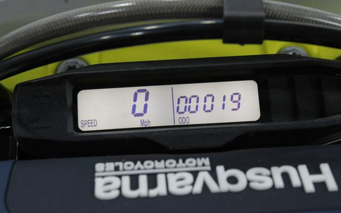2024 Husqvarna TE 300