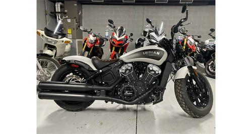 2019 Indian Scout Bobber vs. Triumph Bonneville Bobber Black: Comparison Review