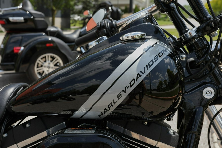 Used 2017 Harley-Davidson Dyna Fat Bob For Sale Near Medina, Ohio