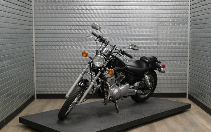 2025 YAMAHA V STAR 250
