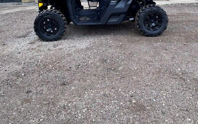 2026 Can-Am® Defender DPS HD7 Dark Wildland Camo
