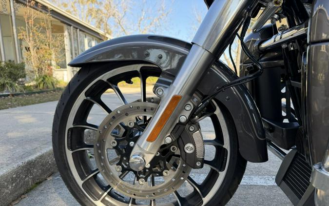 FLTRT 2023 Road Glide® 3