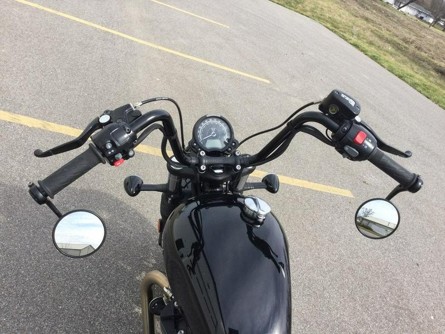 2022 Triumph Bonneville Bobber Jet Black