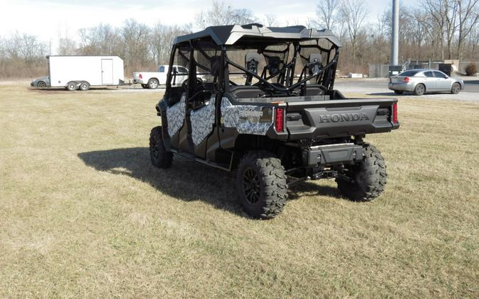 2023 Honda Pioneer 1000-6 Deluxe Crew