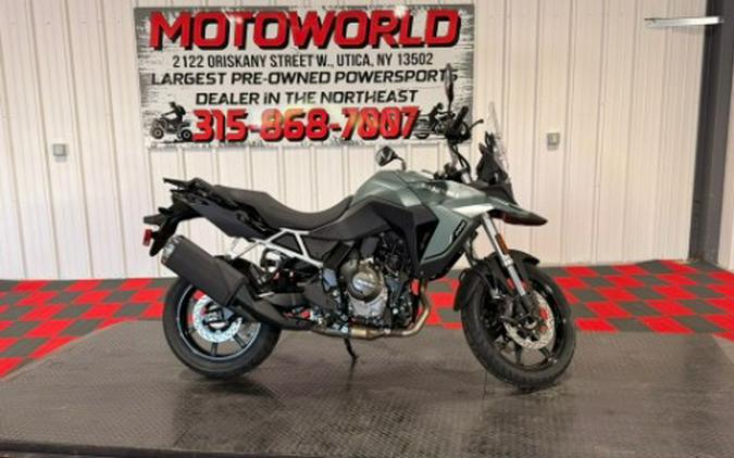 2024 Suzuki V-Strom 800