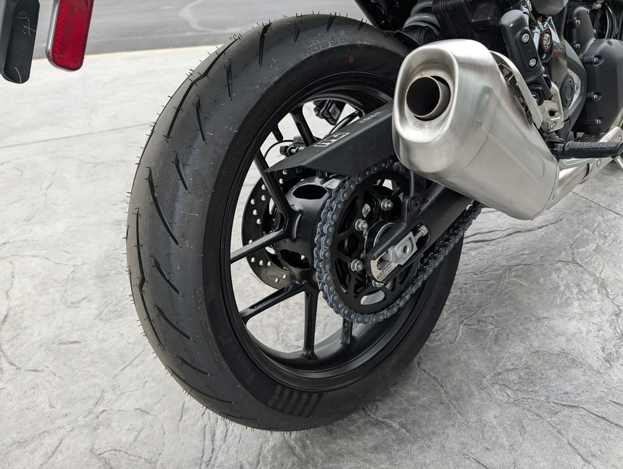 2026 Triumph Thruxton 400