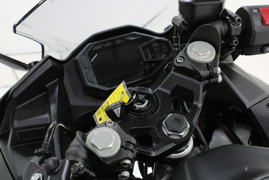 2026 Kawasaki Ninja 500 ABS Metallic Flat Spark Black