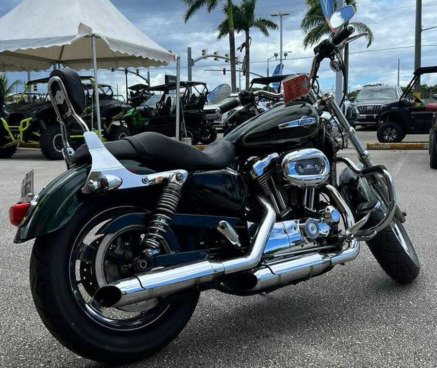 2016 Harley-Davidson® XL1200C - Sportster® 1200 Custom