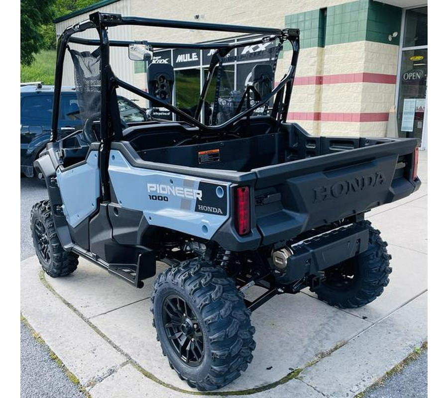 2024 Honda® Pioneer 1000 Deluxe