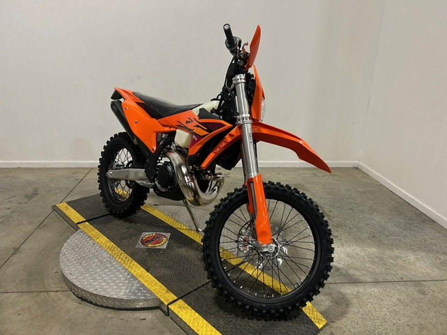 2026 KTM XC 300 W