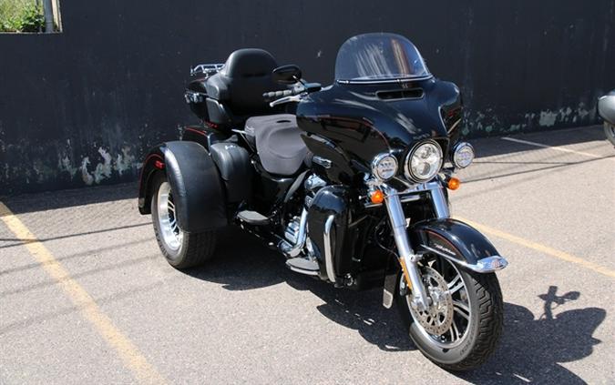2021 HARLEY DAVIDSON TRI GLIDE ULTRA