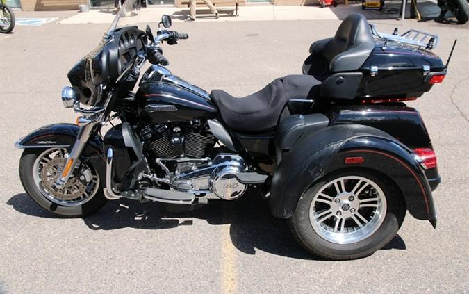2021 HARLEY DAVIDSON TRI GLIDE ULTRA