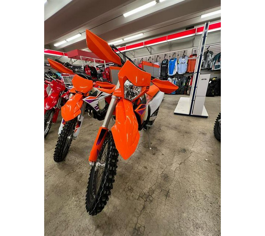 2024 KTM 450 XCF-W