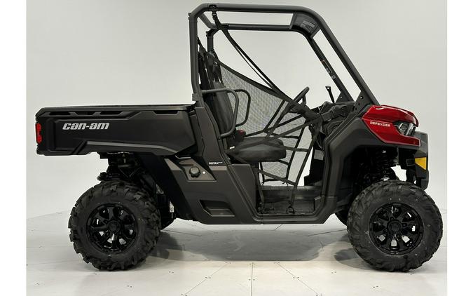 2024 Can-Am Defender DPS HD10