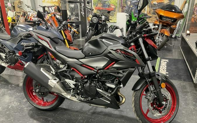 2025 Kawasaki Z500 SE ABS