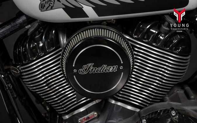 2025 Indian Sport Chief Ghost White Metallic Smoke