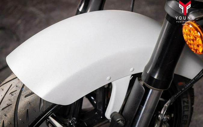 2025 Indian Sport Chief Ghost White Metallic Smoke