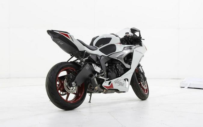 2025 Kawasaki Ninja ZX-6R ABS ABS KRT Edition