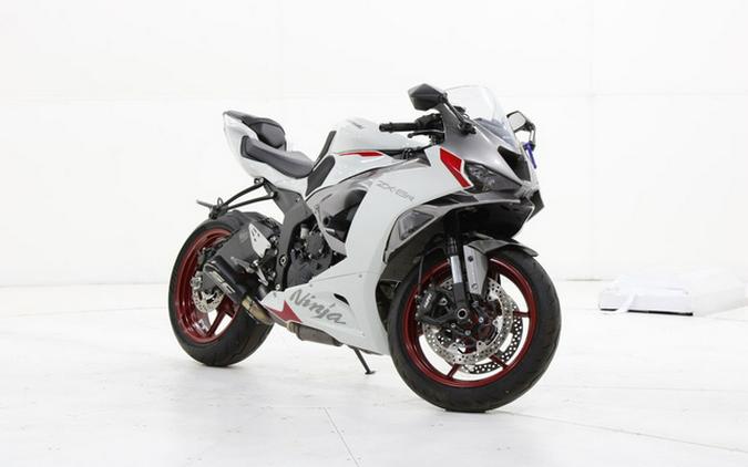 2025 Kawasaki Ninja ZX-6R ABS ABS KRT Edition
