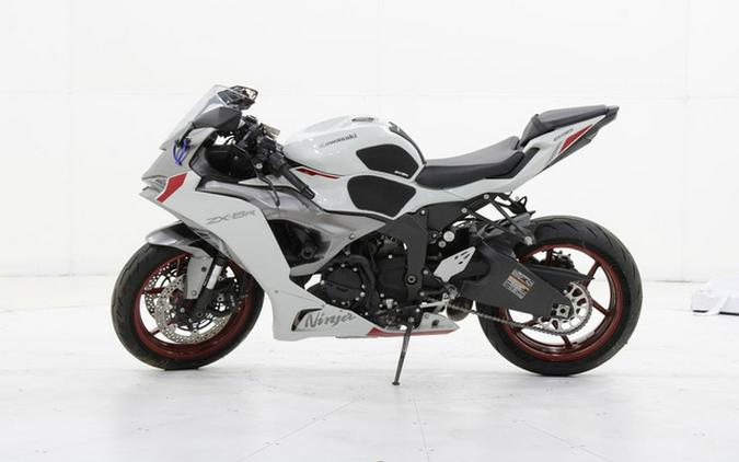 2025 Kawasaki Ninja ZX-6R ABS ABS KRT Edition
