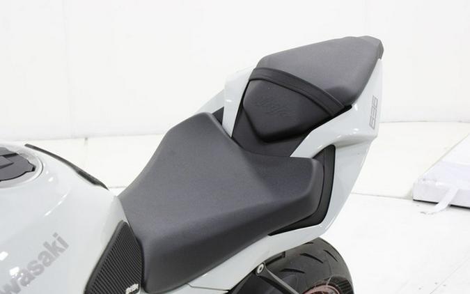 2025 Kawasaki Ninja ZX-6R ABS ABS KRT Edition