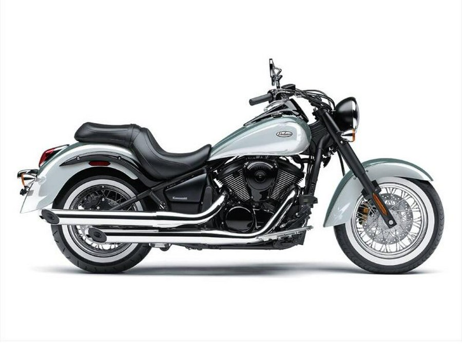 2020 Kawasaki Vulcan® 900 Classic