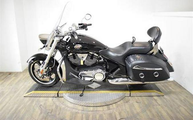 2011 Victory Cross Roads®