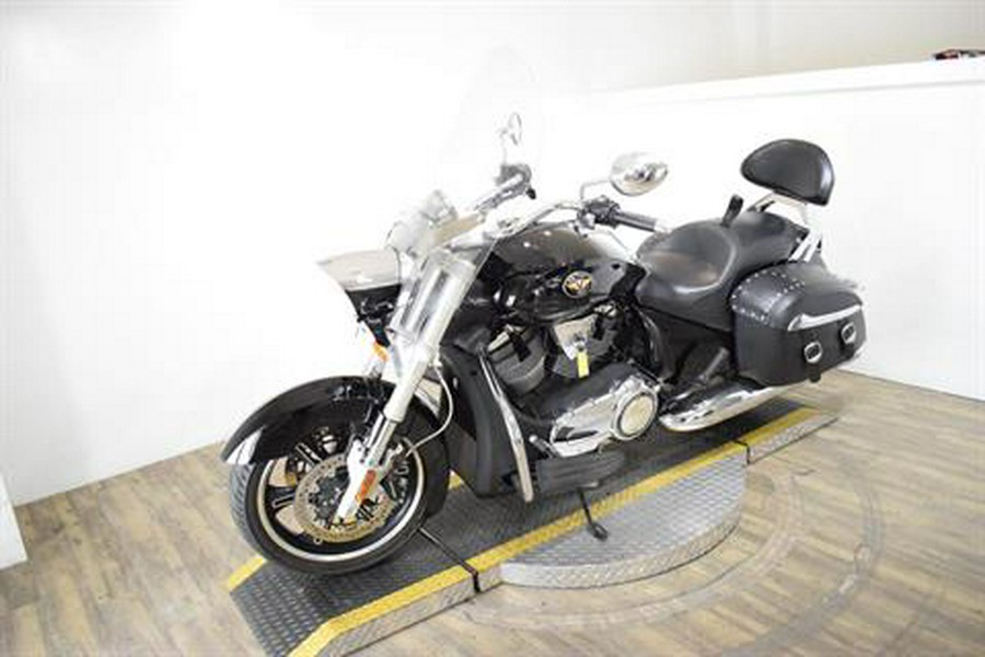 2011 Victory Cross Roads®