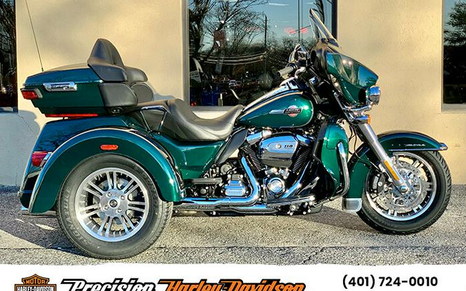 2024 Harley-Davidson Tri-Gliide Ultra FLHTCUTG