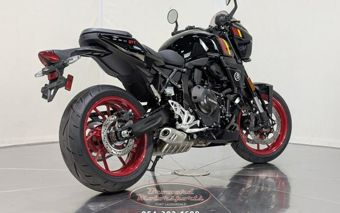 2026 Suzuki GSX-8TT