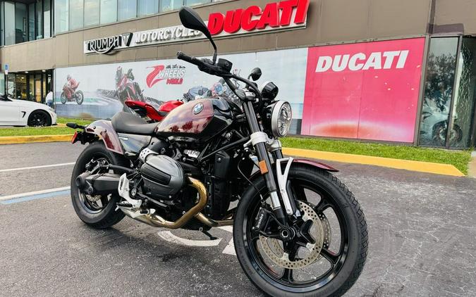 2024 BMW R 12 Aventurin Red Metallic