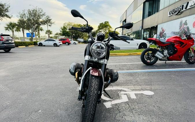 2024 BMW R 12 Aventurin Red Metallic