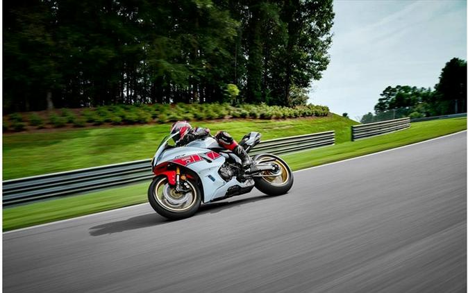2022 Yamaha YZF R7 CA