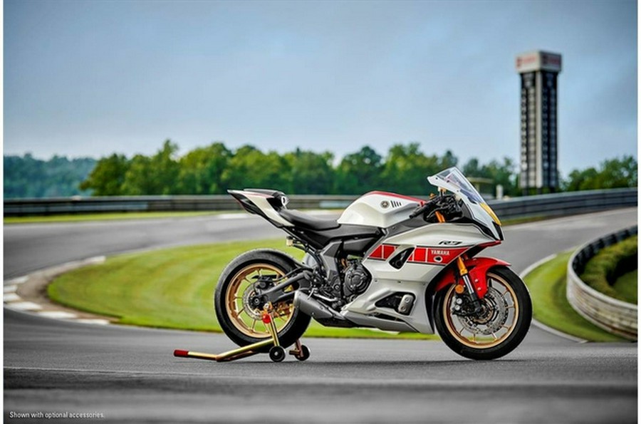 2022 Yamaha YZF R7 CA