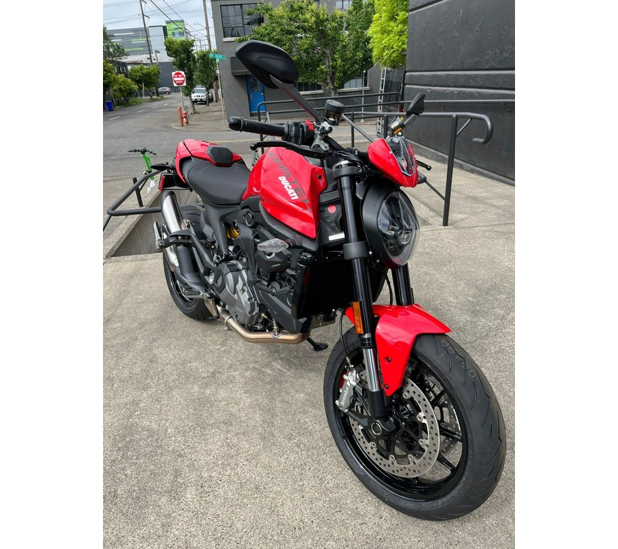 2025 Ducati Monster 937+