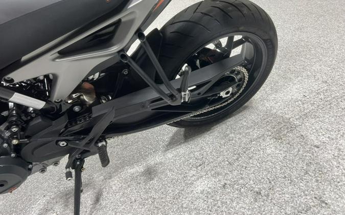 2024 KTM Duke 790