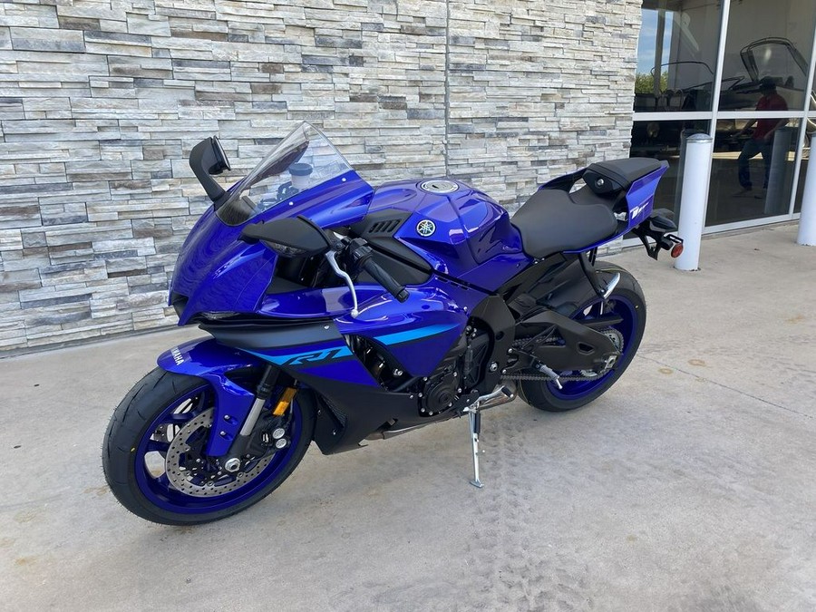 2024 Yamaha YZF-R1