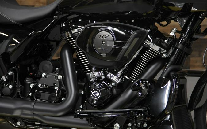 2024 Harley-Davidson Road Glide® Vivid Black - Black Finish