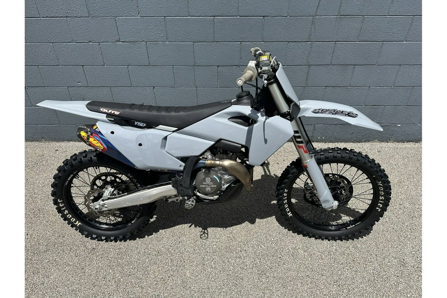 2023 Husqvarna Motorcycles FC 450 Rockstar Edition (PPP)