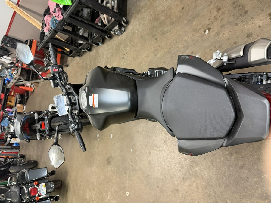 2025 Honda CB750 Hornet Base