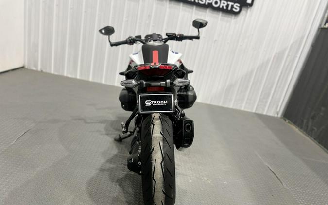 2026 BMW R 1300 R Performance 1300 R