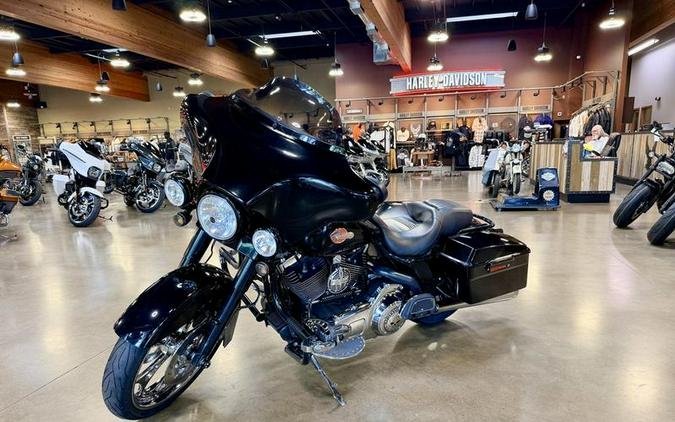 2008 Harley-Davidson® FLHX - Street Glide®