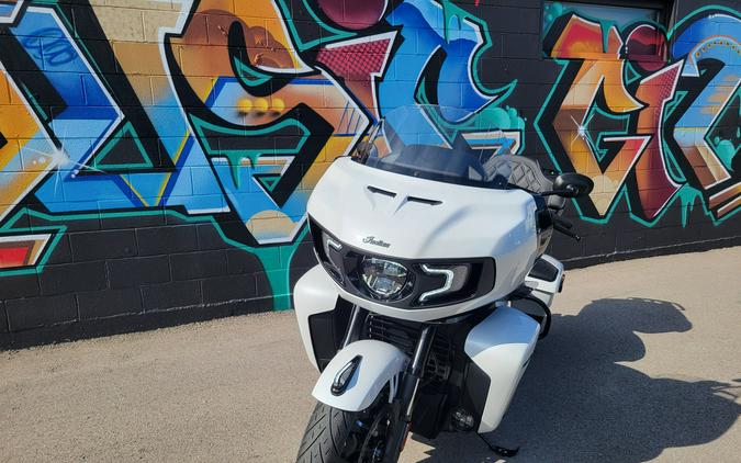 2026 Indian Pursuit® Dark Horse® with 112 and Powerband Audio Package