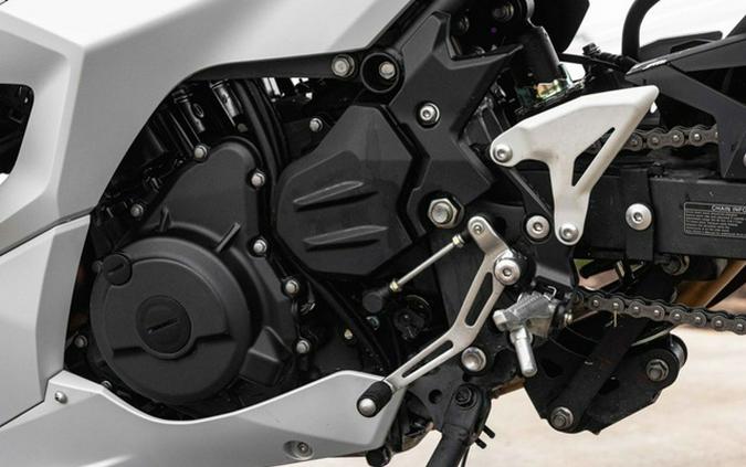 2025 Kawasaki Ninja 500
