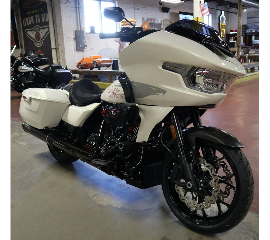 2024 Harley-Davidson CVO™ Road Glide® ST