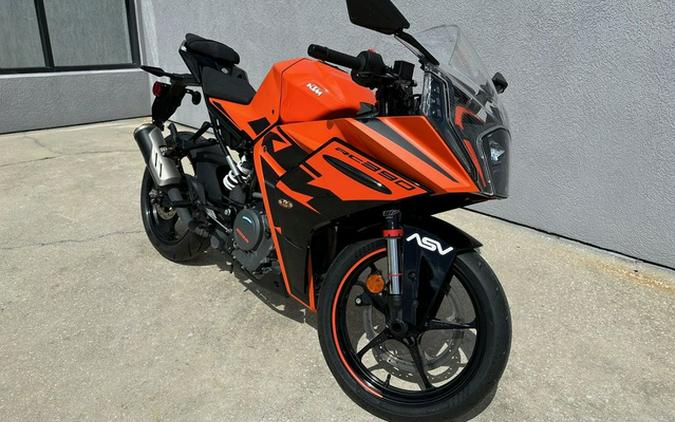 2022 KTM RC 390