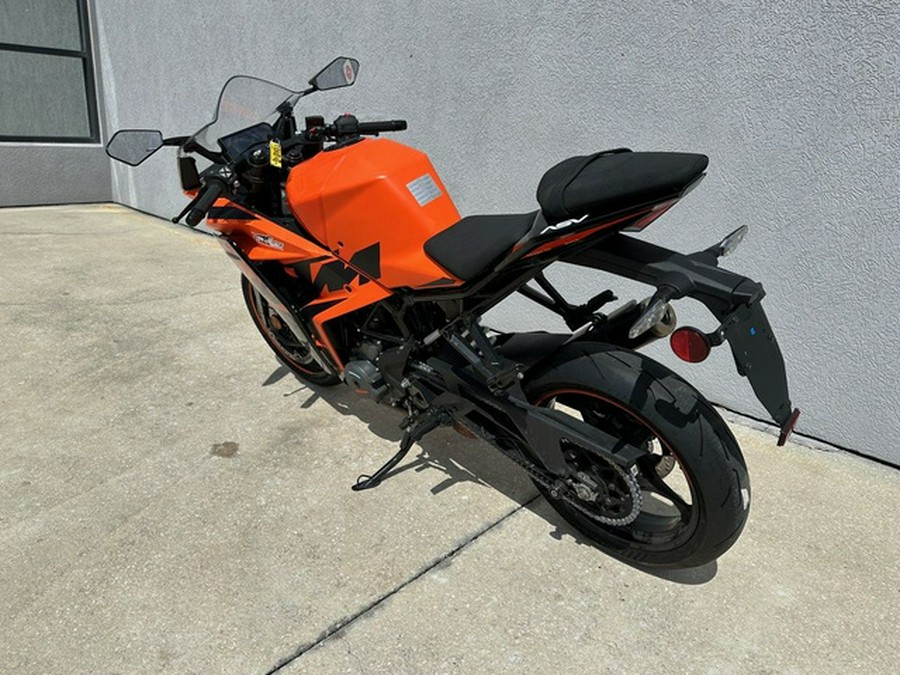 2022 KTM RC 390