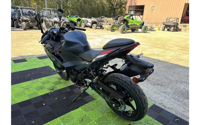 2026 Kawasaki Ninja® 500 SE ABS
