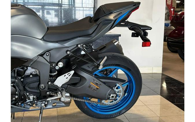 2026 Kawasaki NINJA ZX-6R BASE